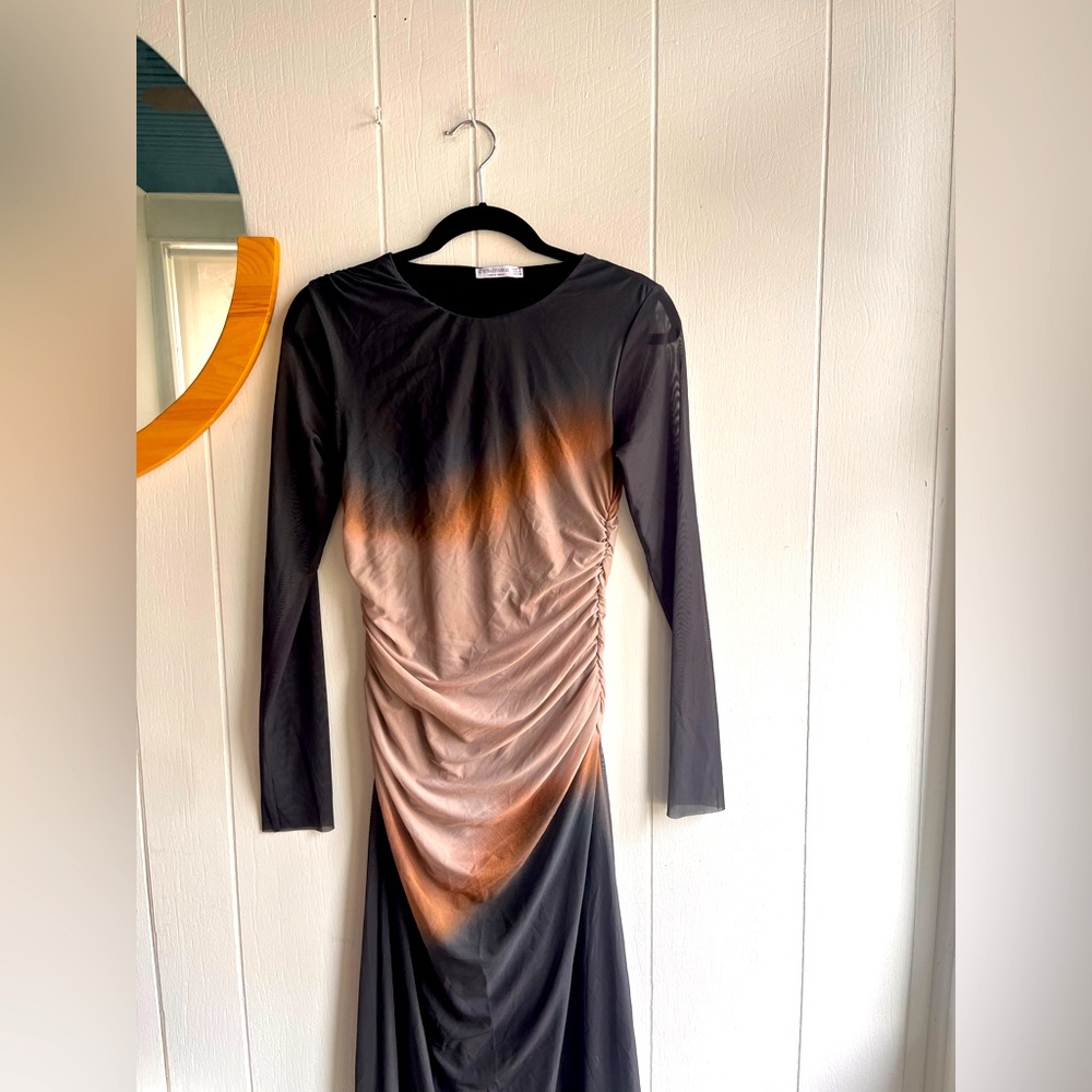 Mesh long sleeve dresss